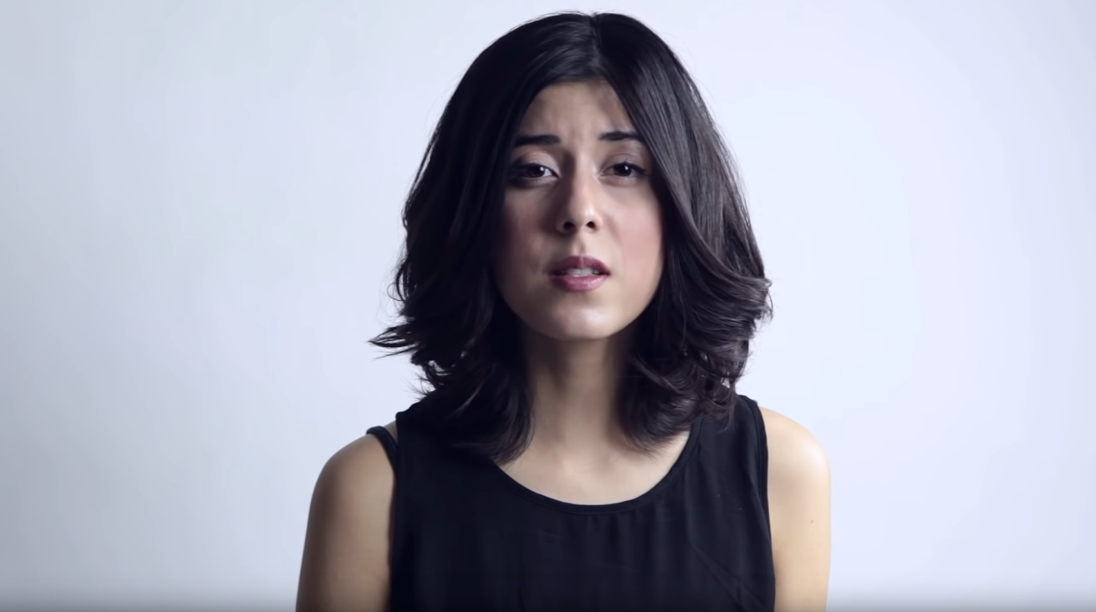 Gnarls Barkley – Crazy (Cover) by Daniela Andrade