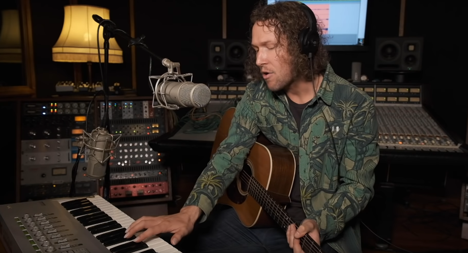 Etherwood – See The Sky (Live Version by Thomas Oliver)