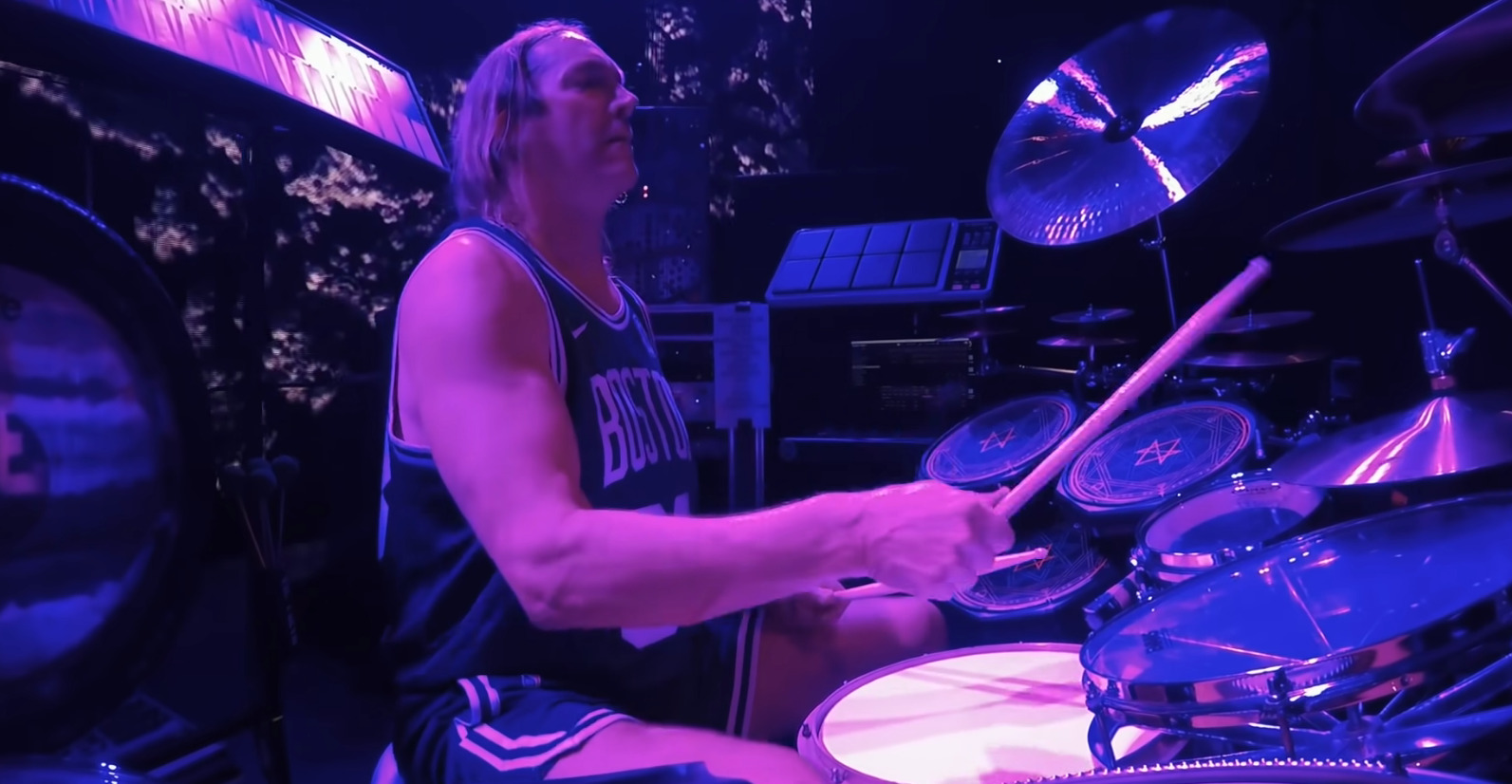 Danny Carey | “Pneuma” by Tool (LIVE IN CONCERT)